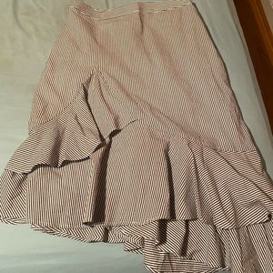Seersucker asymmetric skirt NWOT